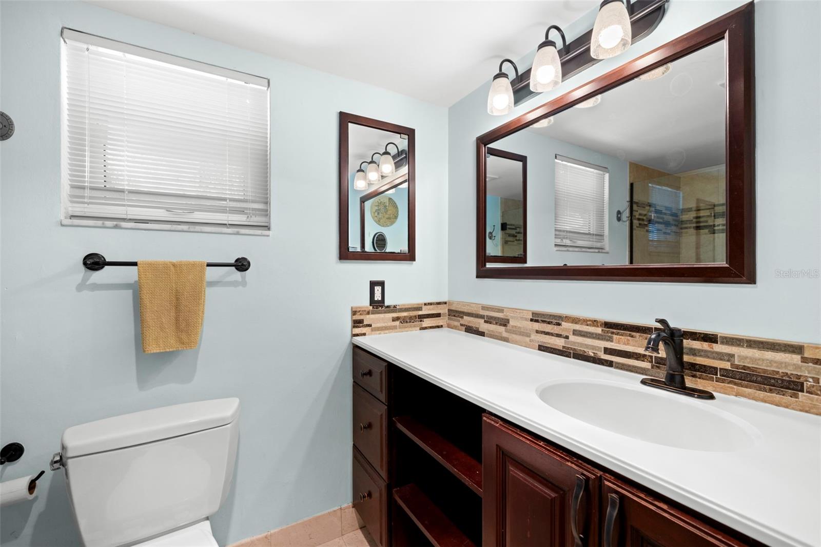 1508 EDEN ISLE BLVD NE, ST PETERSBURG, FL, 33704