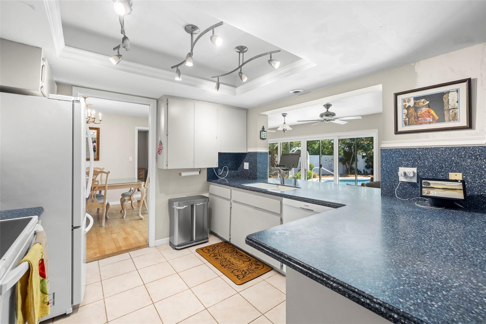 1508 EDEN ISLE BLVD NE, ST PETERSBURG, FL, 33704