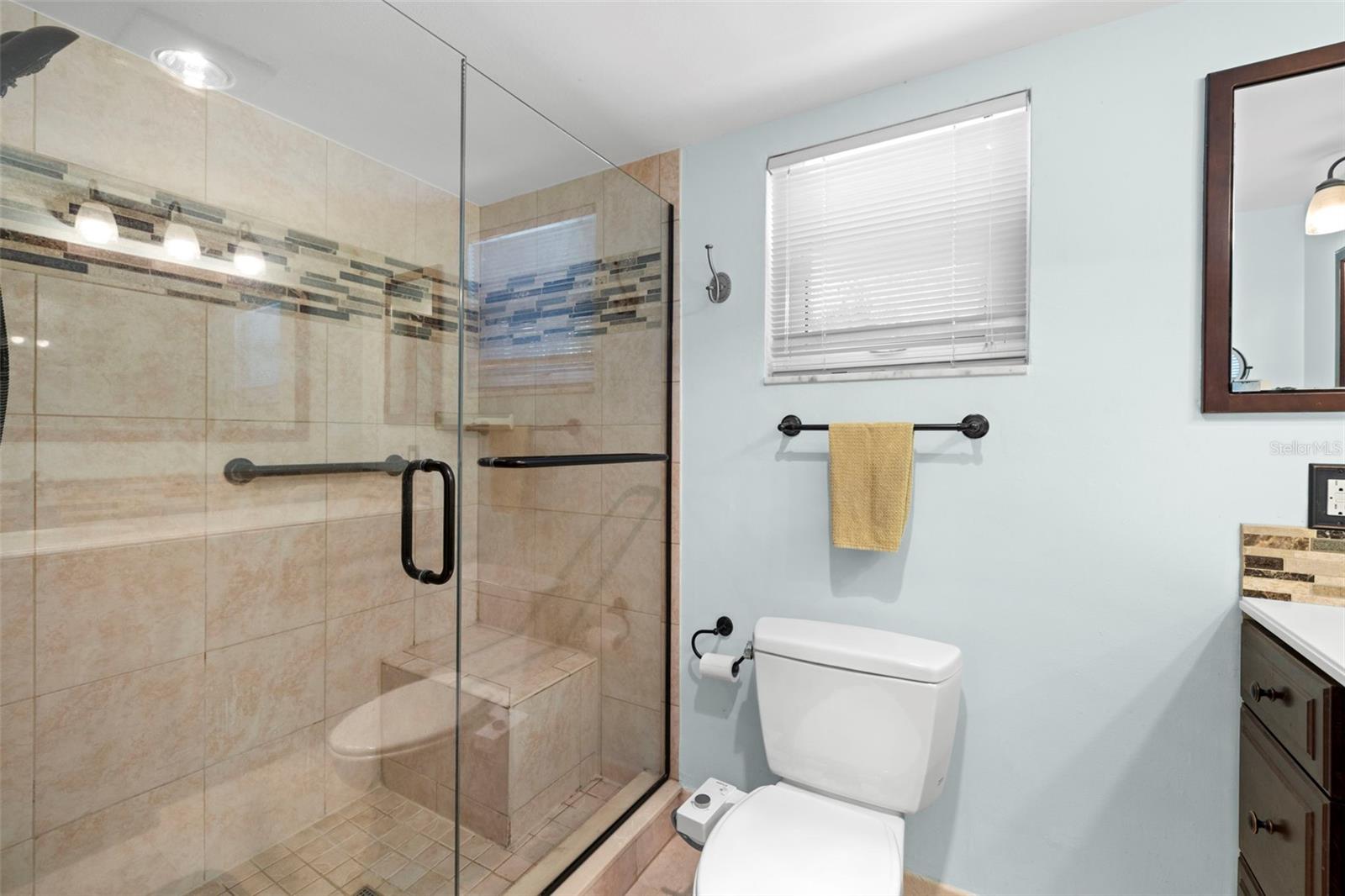 1508 EDEN ISLE BLVD NE, ST PETERSBURG, FL, 33704