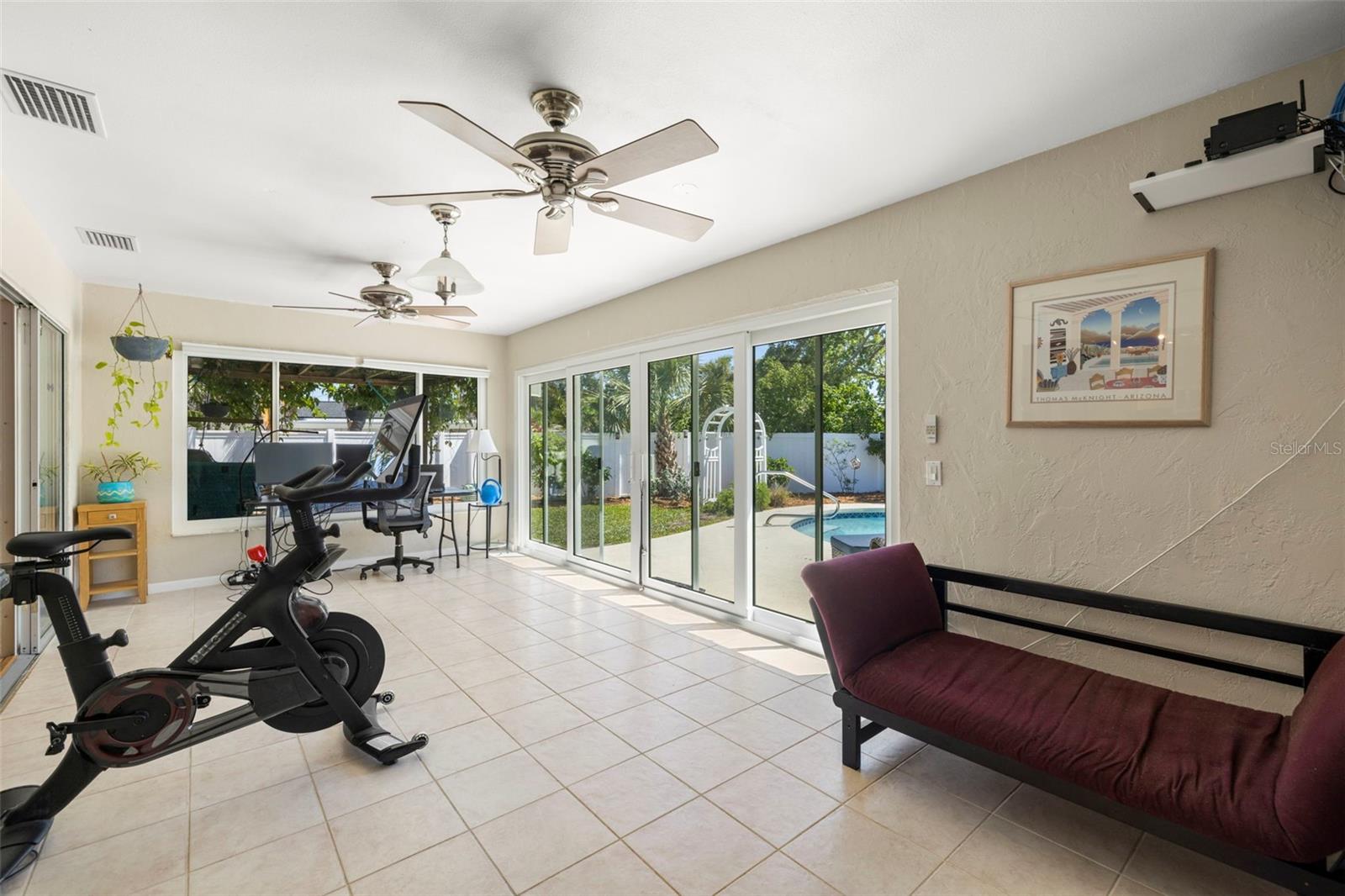 1508 EDEN ISLE BLVD NE, ST PETERSBURG, FL, 33704