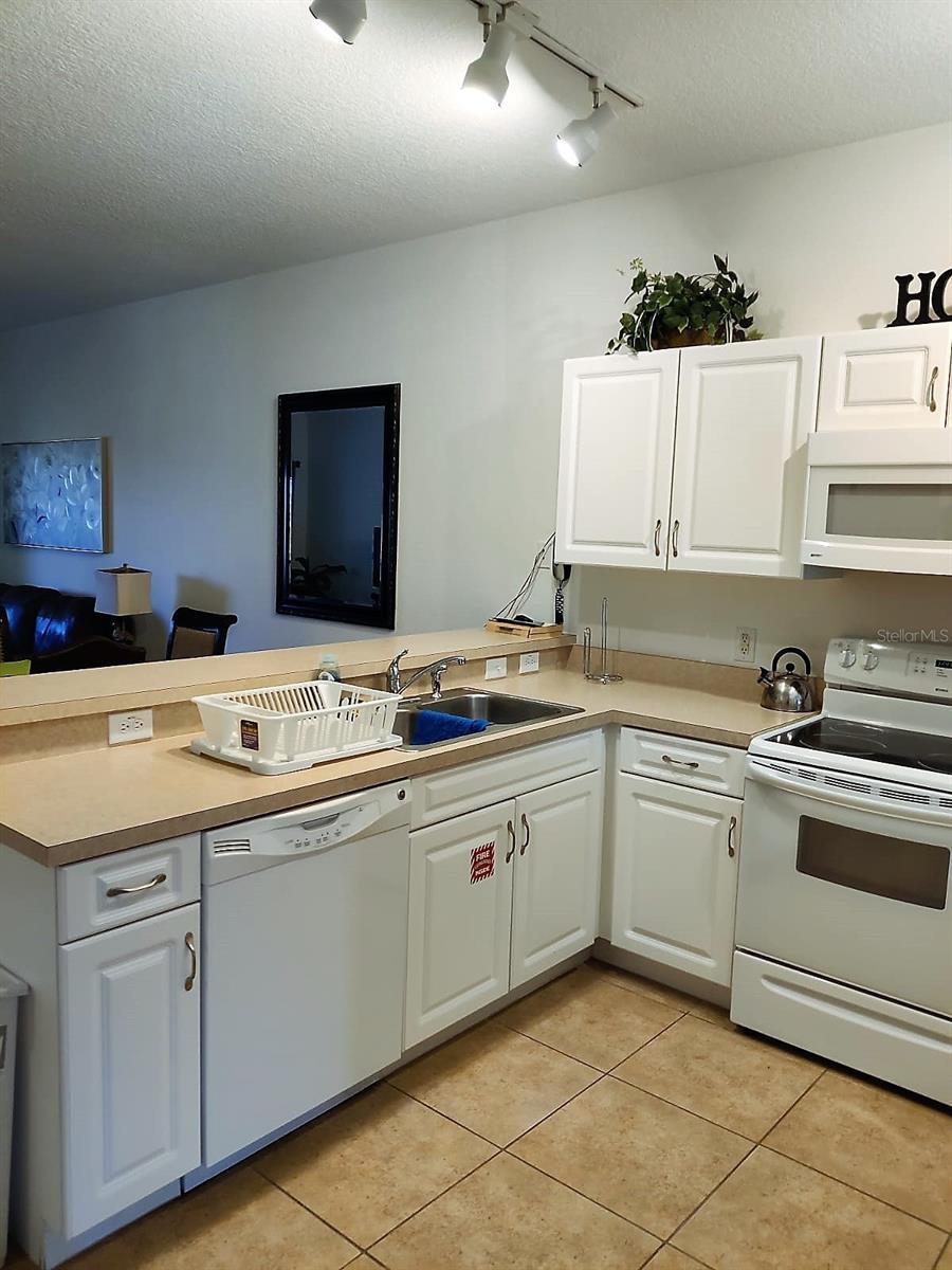 3118 SUN LAKE CT #B, KISSIMMEE, FL, 34747