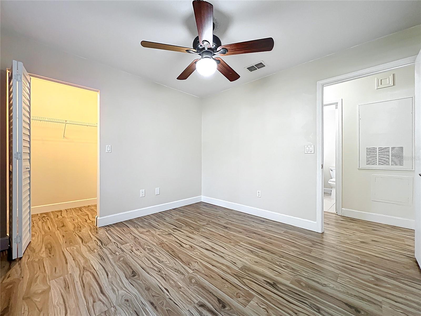 712 SECRET HARBOR LN #104, LAKE MARY, FL, 32746