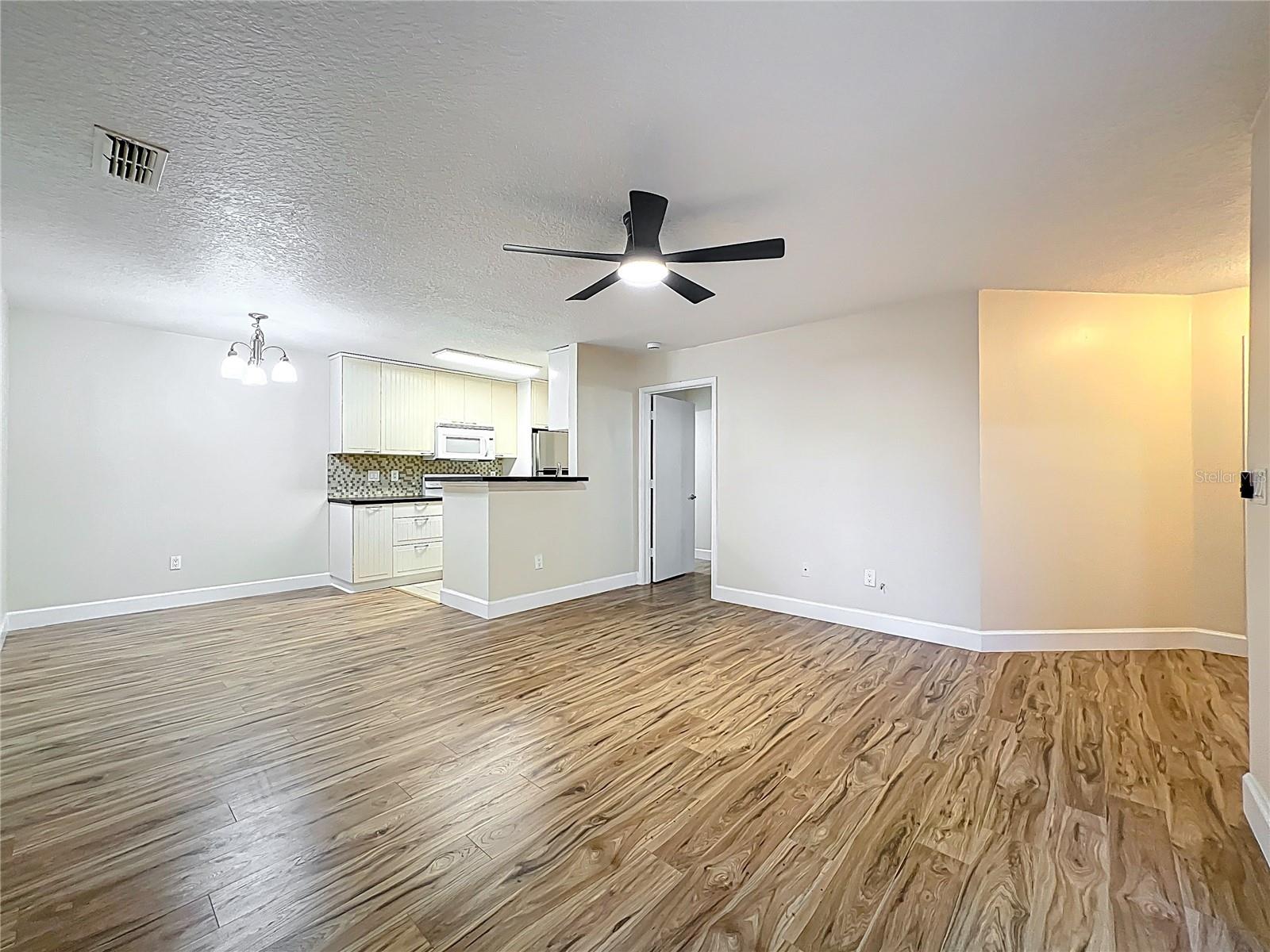 712 SECRET HARBOR LN #104, LAKE MARY, FL, 32746