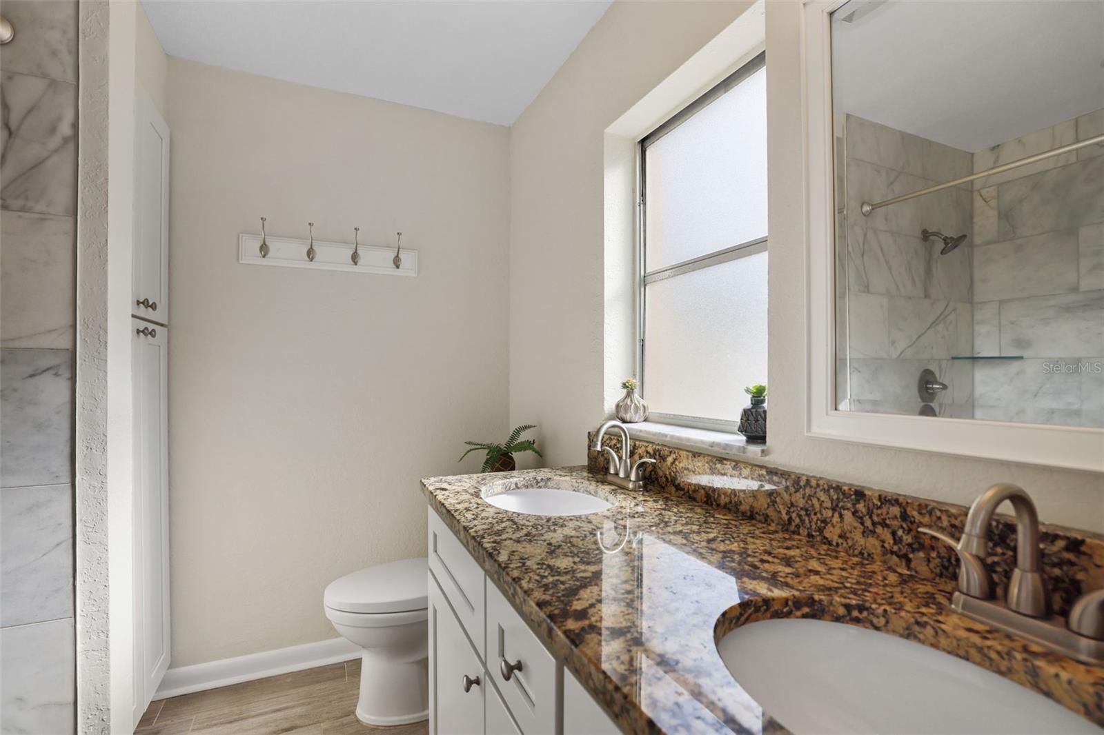 1047 ROBMAR RD, DUNEDIN, FL, 34698
