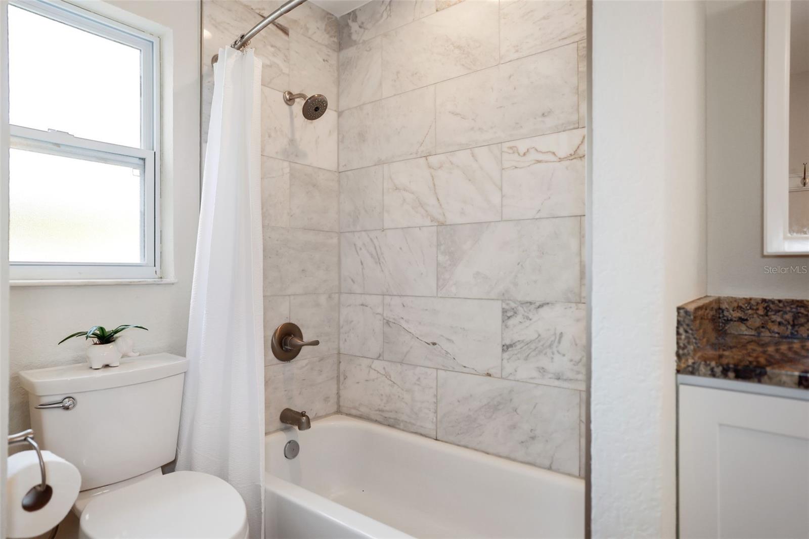 1047 ROBMAR RD, DUNEDIN, FL, 34698