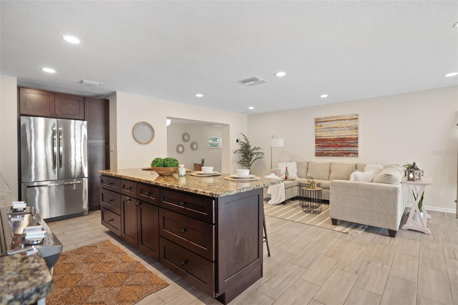 1047 ROBMAR RD, DUNEDIN, FL, 34698