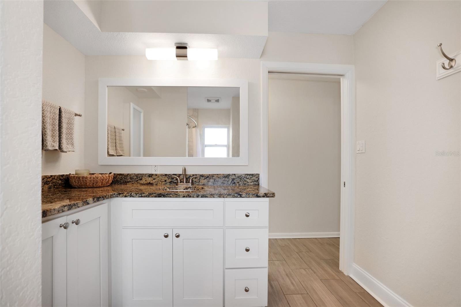 1047 ROBMAR RD, DUNEDIN, FL, 34698