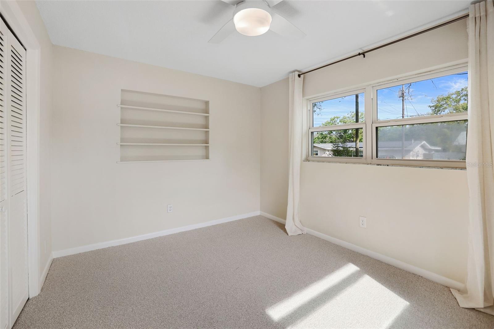 1047 ROBMAR RD, DUNEDIN, FL, 34698
