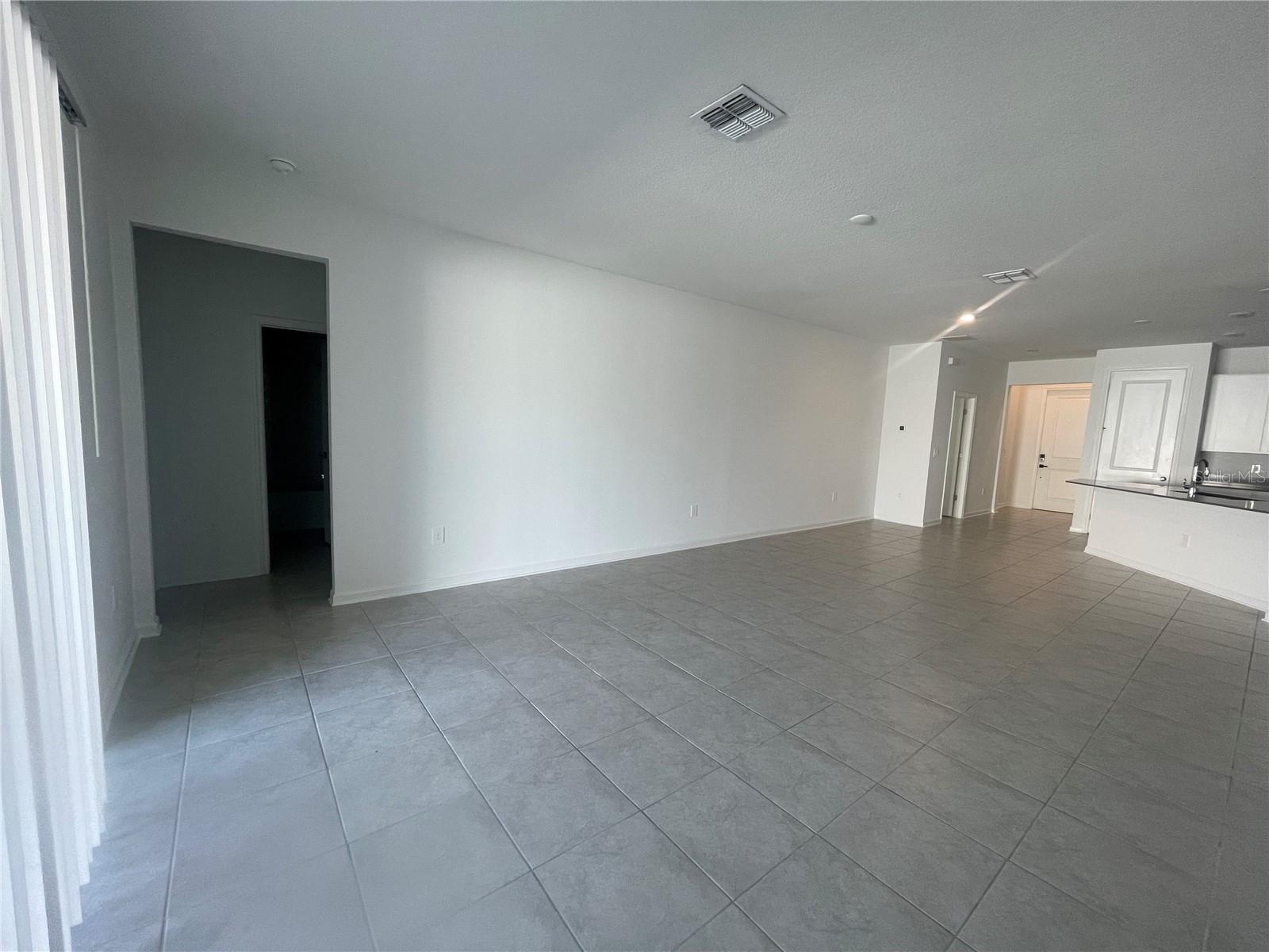 909 JACKSON AVE, DAVENPORT, FL, 33837