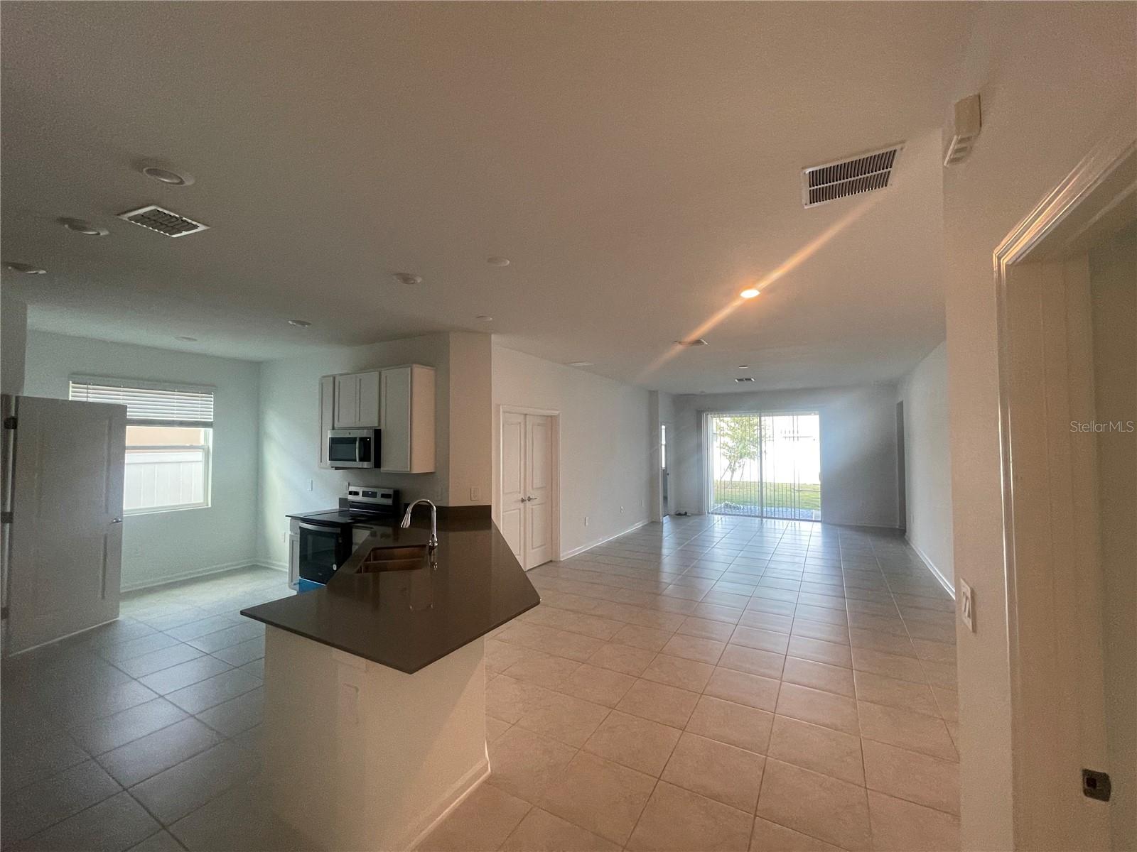 909 JACKSON AVE, DAVENPORT, FL, 33837