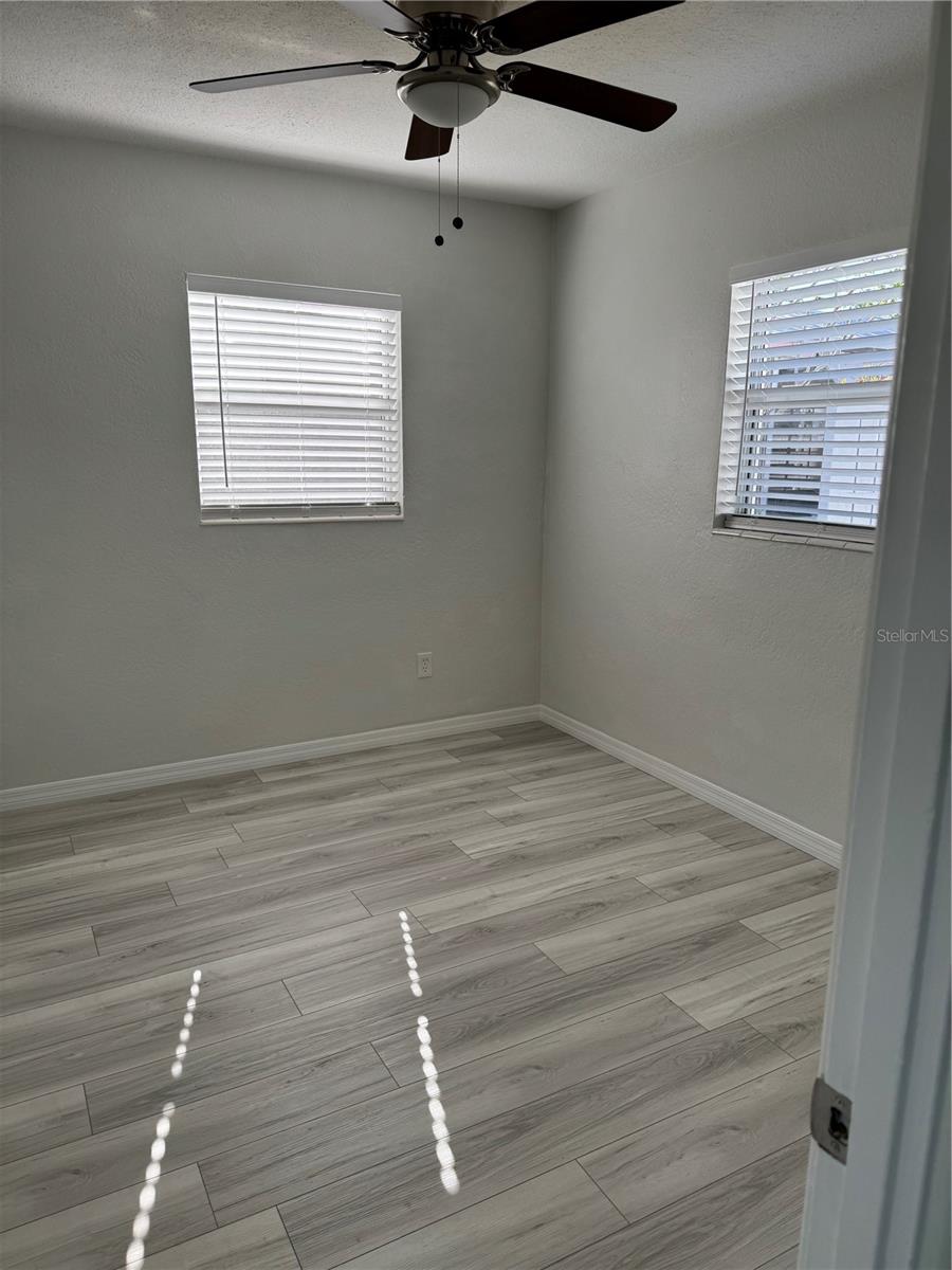5350 7TH AVE N, ST PETERSBURG, FL, 33710