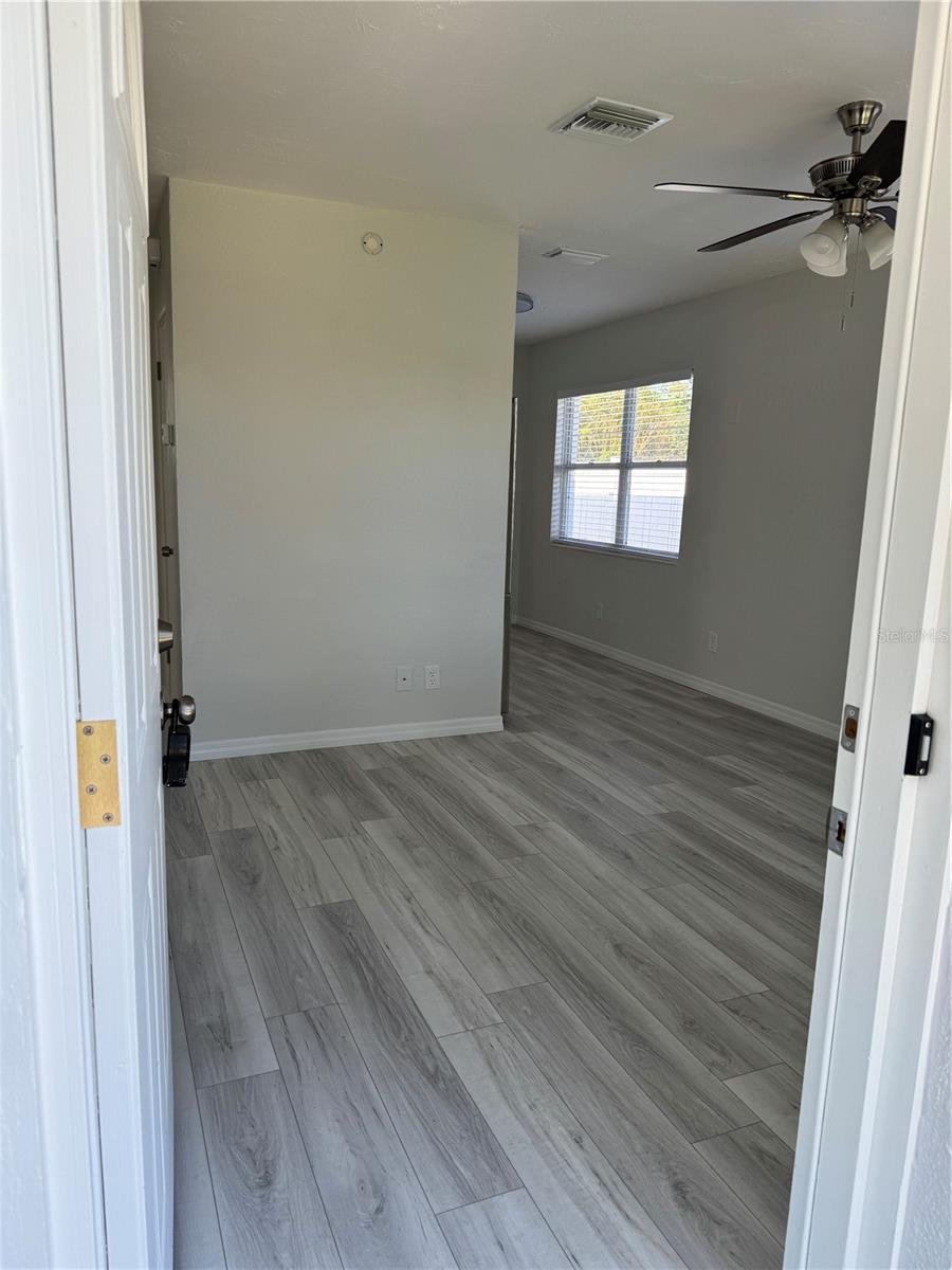 5350 7TH AVE N, ST PETERSBURG, FL, 33710