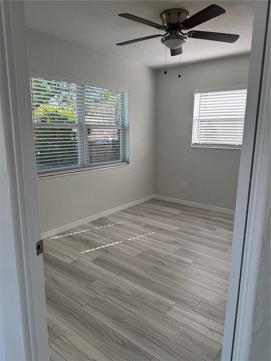 5350 7TH AVE N, ST PETERSBURG, FL, 33710
