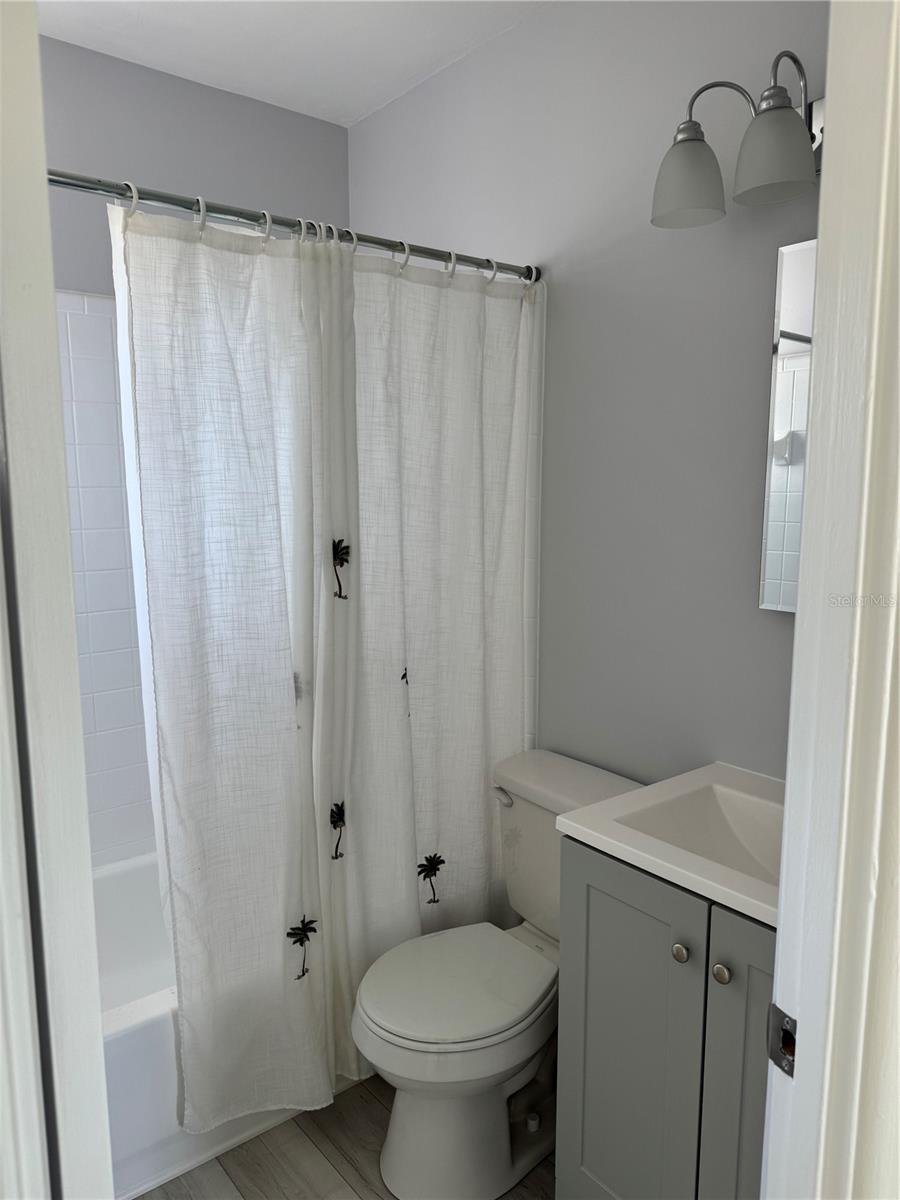 5350 7TH AVE N, ST PETERSBURG, FL, 33710