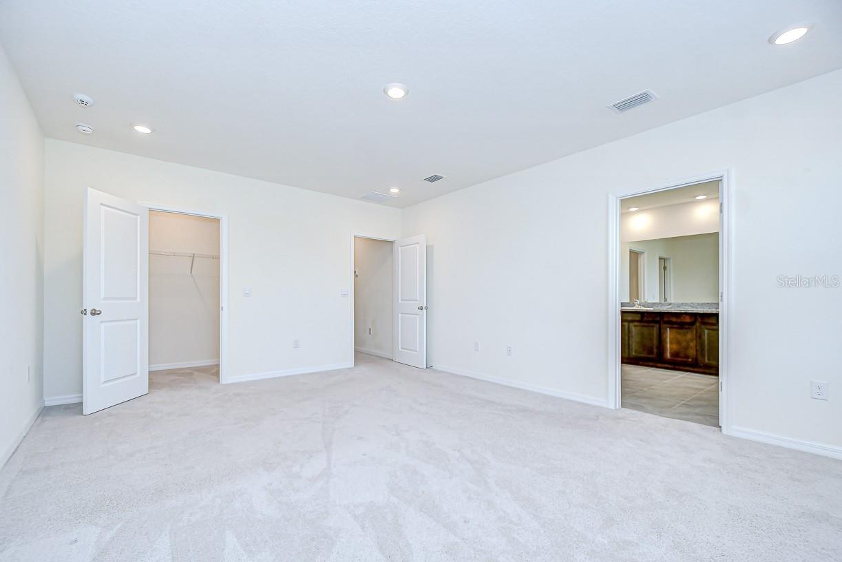 5325 THISTLE FIELD CT, WESLEY CHAPEL, FL, 33545