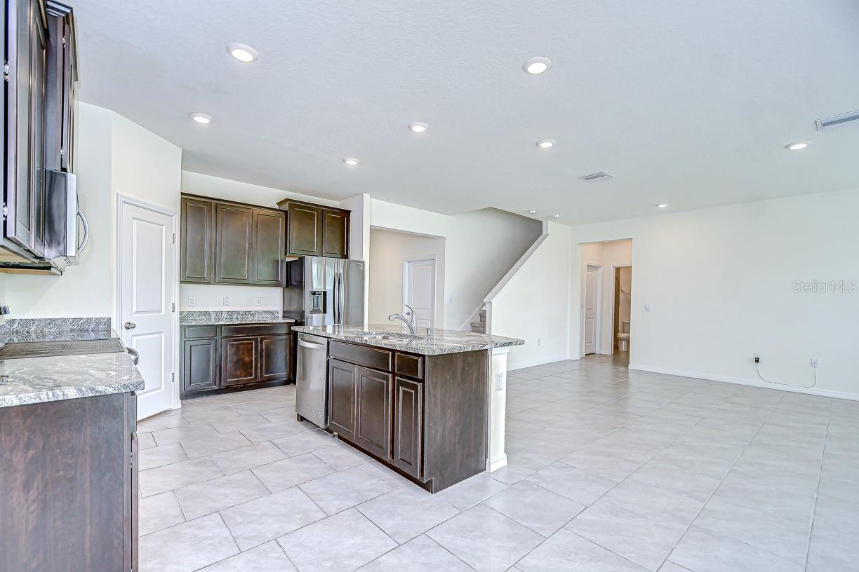 5325 THISTLE FIELD CT, WESLEY CHAPEL, FL, 33545