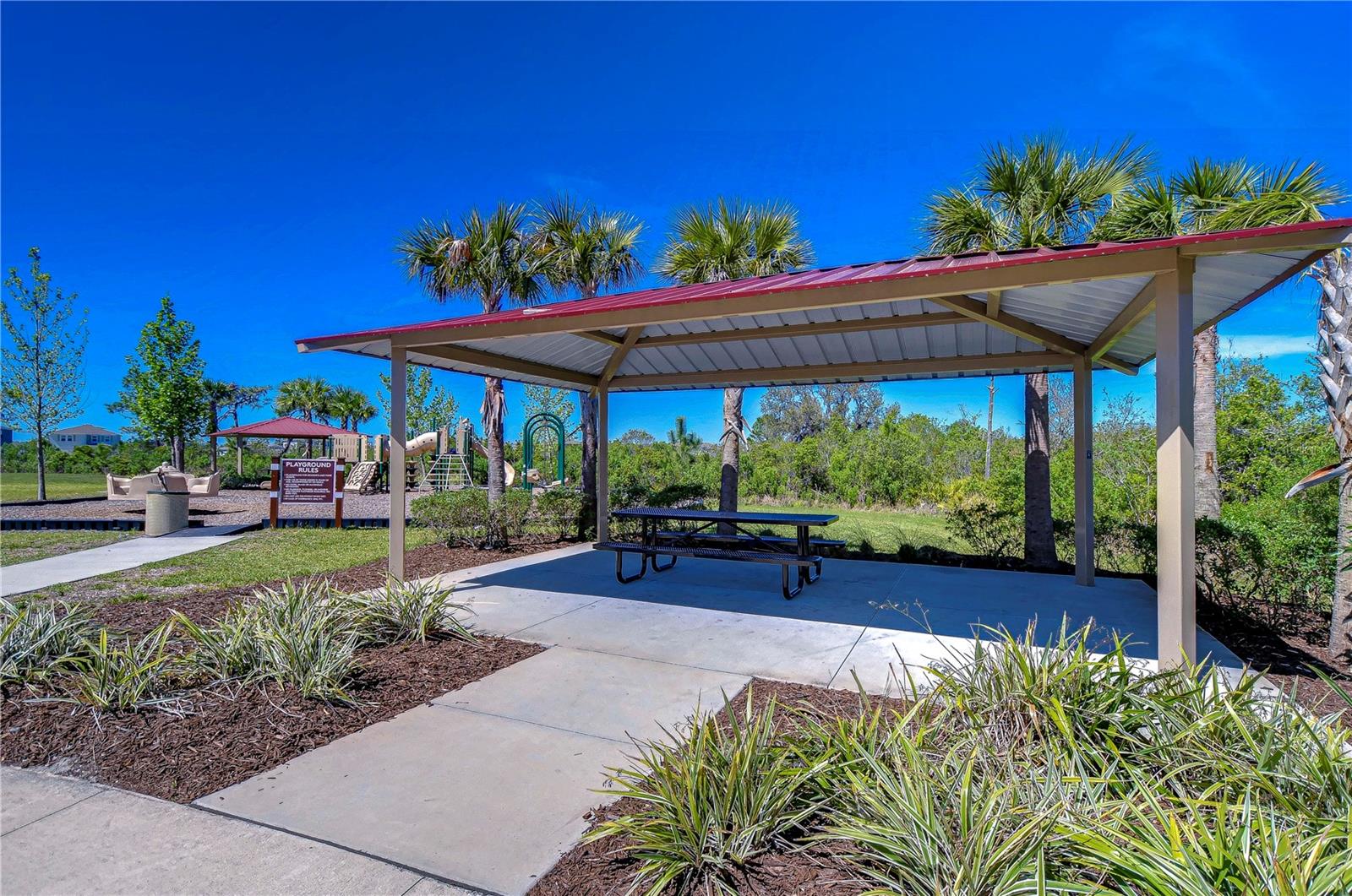 5325 THISTLE FIELD CT, WESLEY CHAPEL, FL, 33545