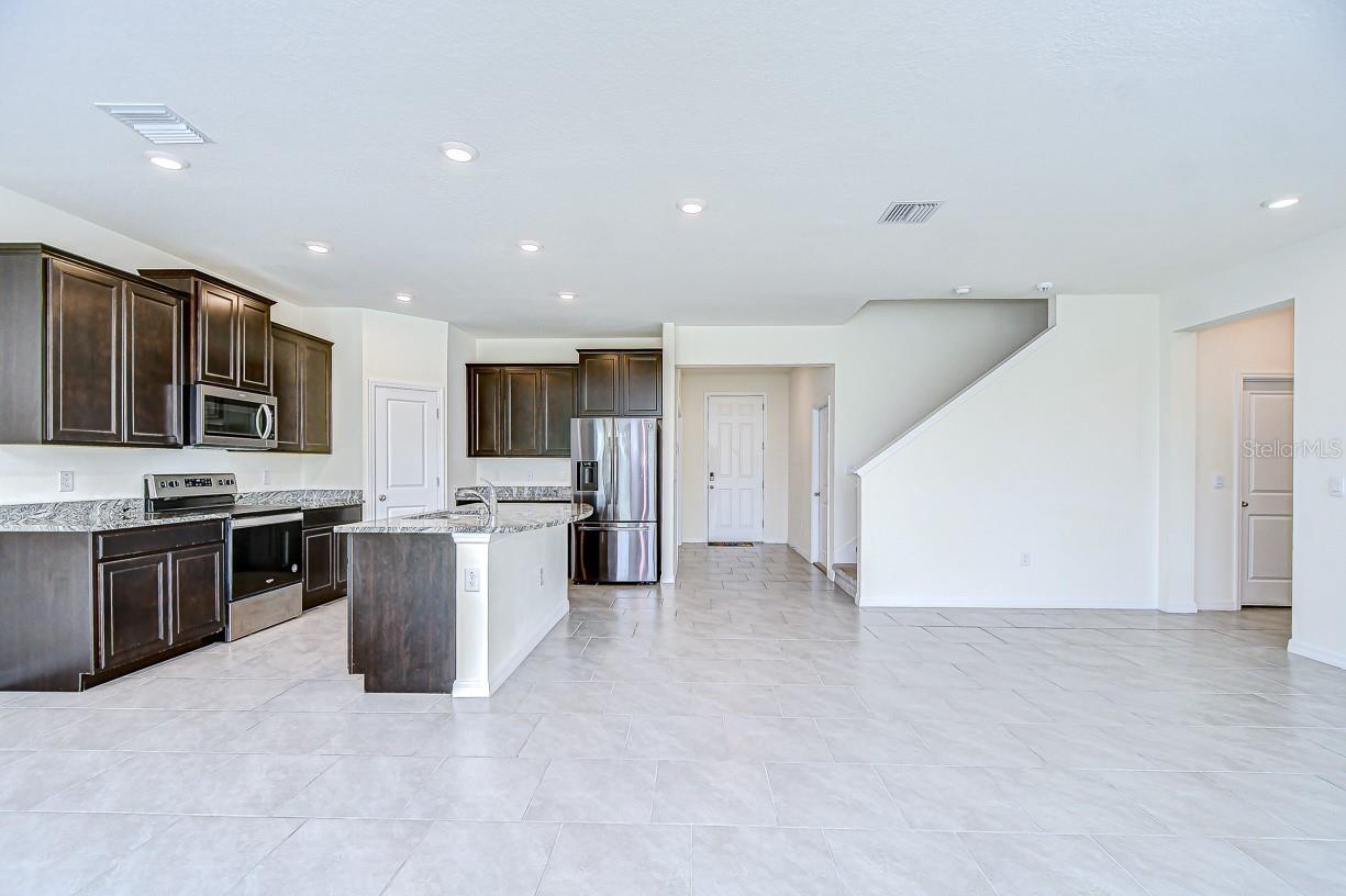 5325 THISTLE FIELD CT, WESLEY CHAPEL, FL, 33545