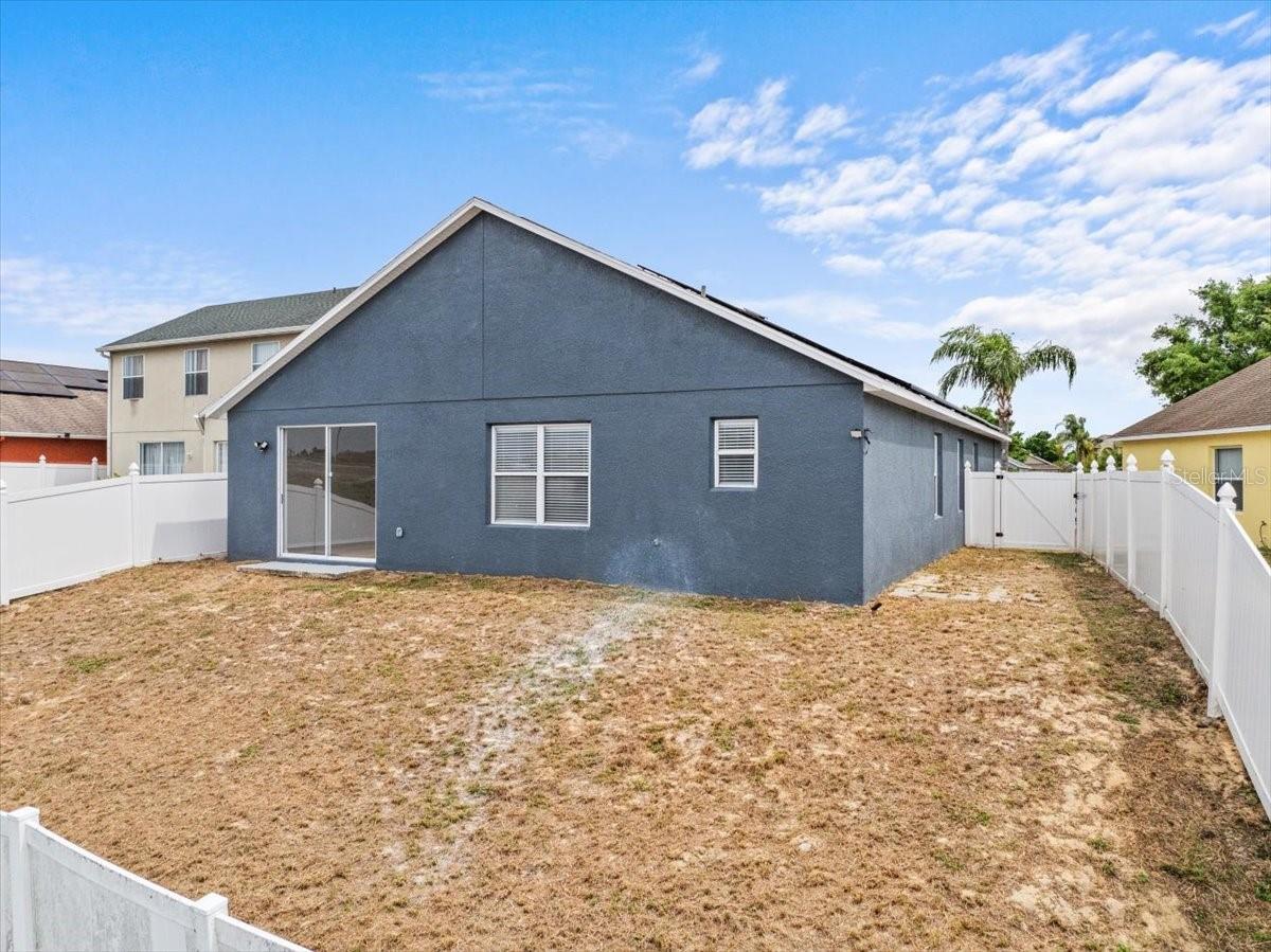 438 COTSWOLD CIR, DAVENPORT, FL, 33837