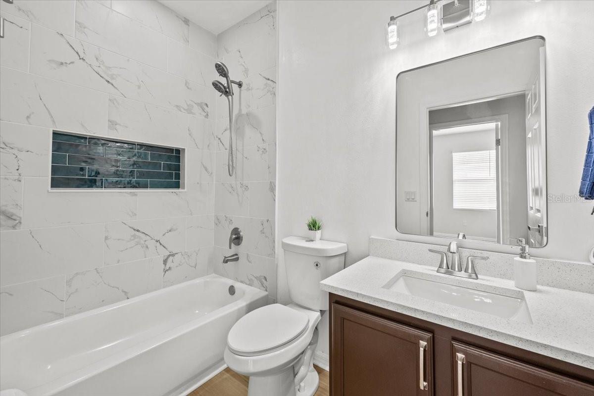 438 COTSWOLD CIR, DAVENPORT, FL, 33837