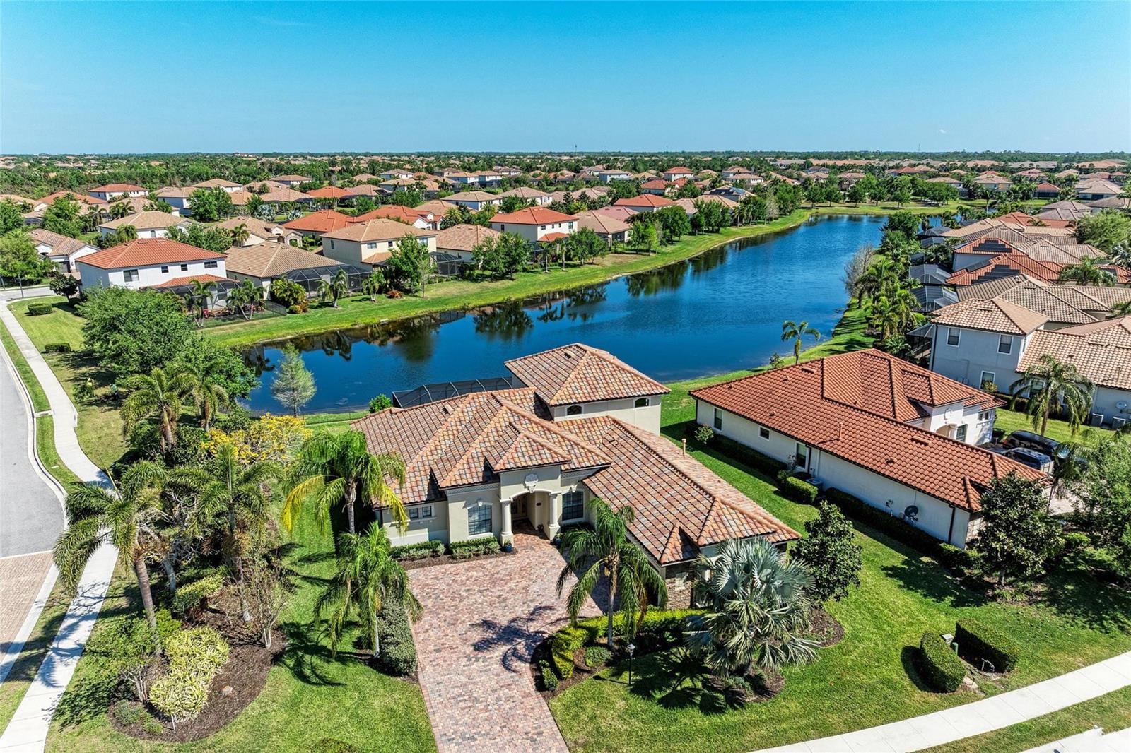 13107 BRIDGEPORT XING, LAKEWOOD RANCH, FL, 34211