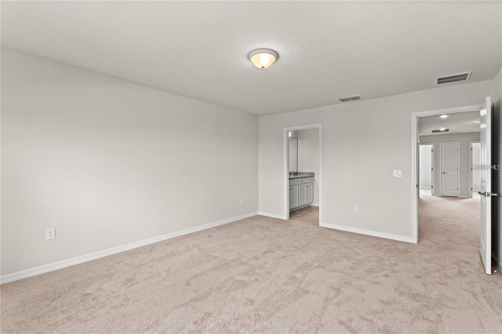 930 PARADISE DR, DAVENPORT, FL, 33897