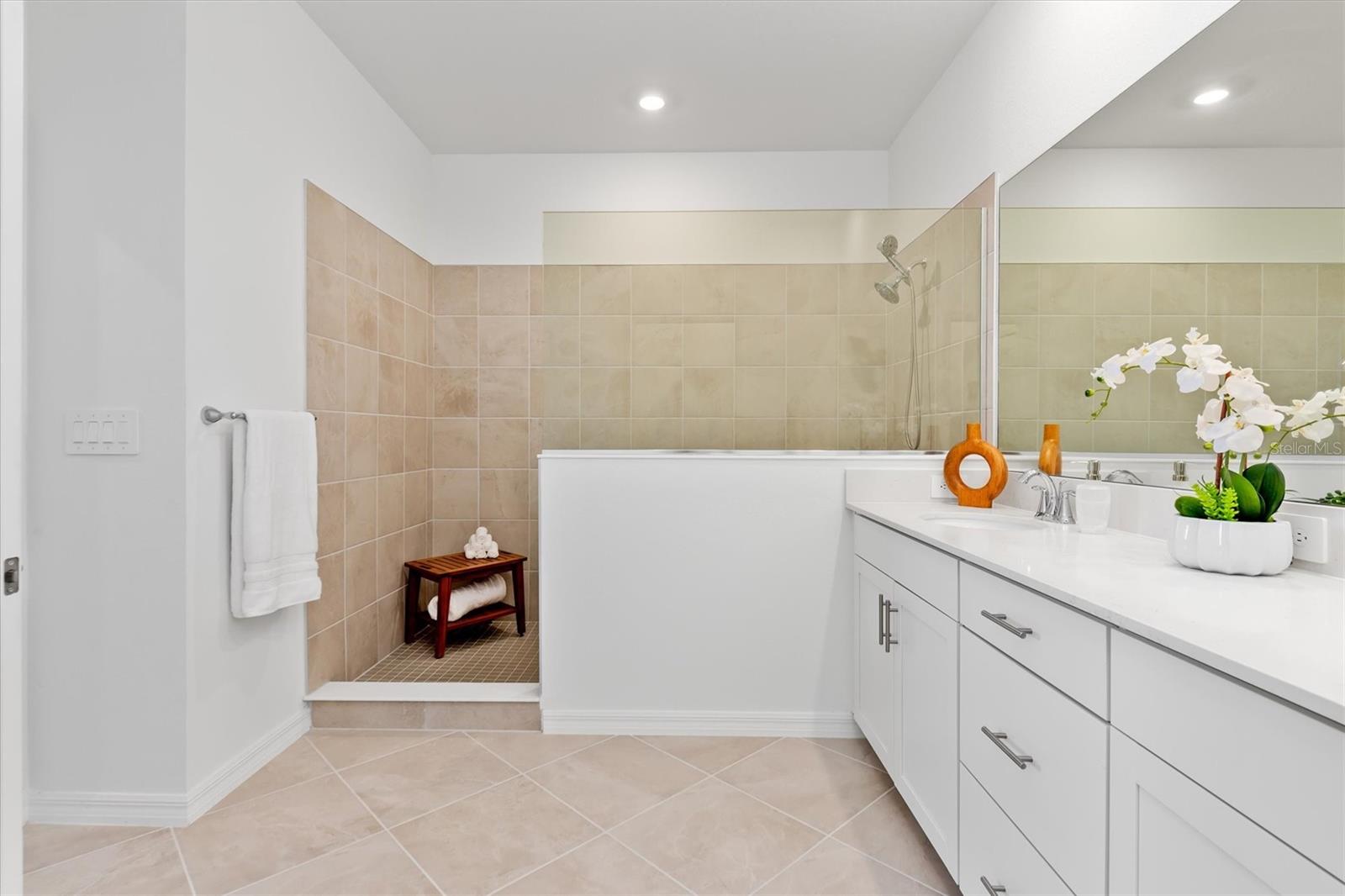 17685 BORACAY CT #202, VENICE, FL, 34293