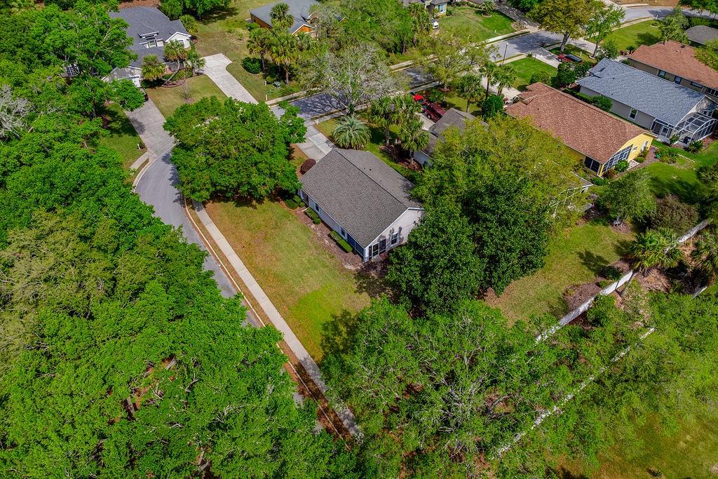 39900 BAYVIEW DR, LADY LAKE, FL, 32159