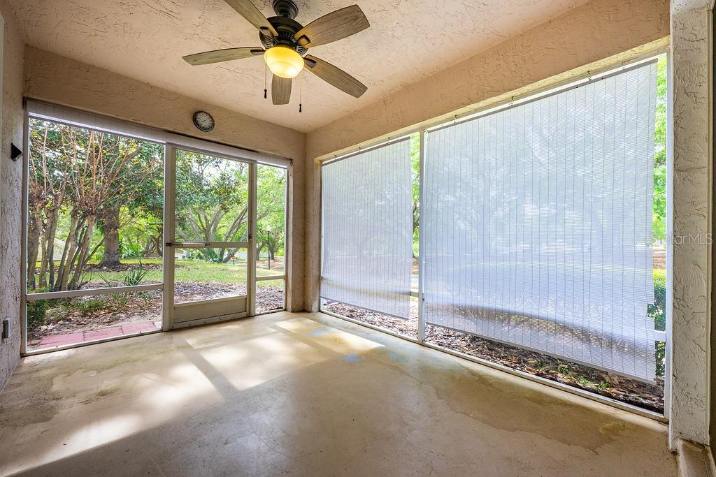 39900 BAYVIEW DR, LADY LAKE, FL, 32159