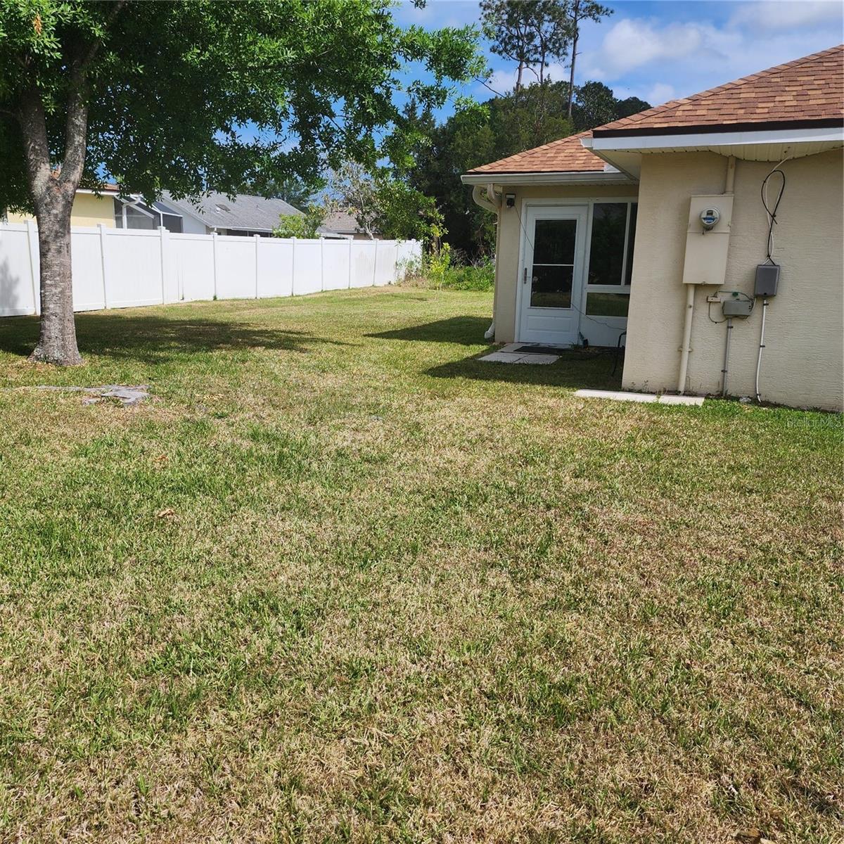 1 BALLARD LN, PALM COAST, FL, 32137