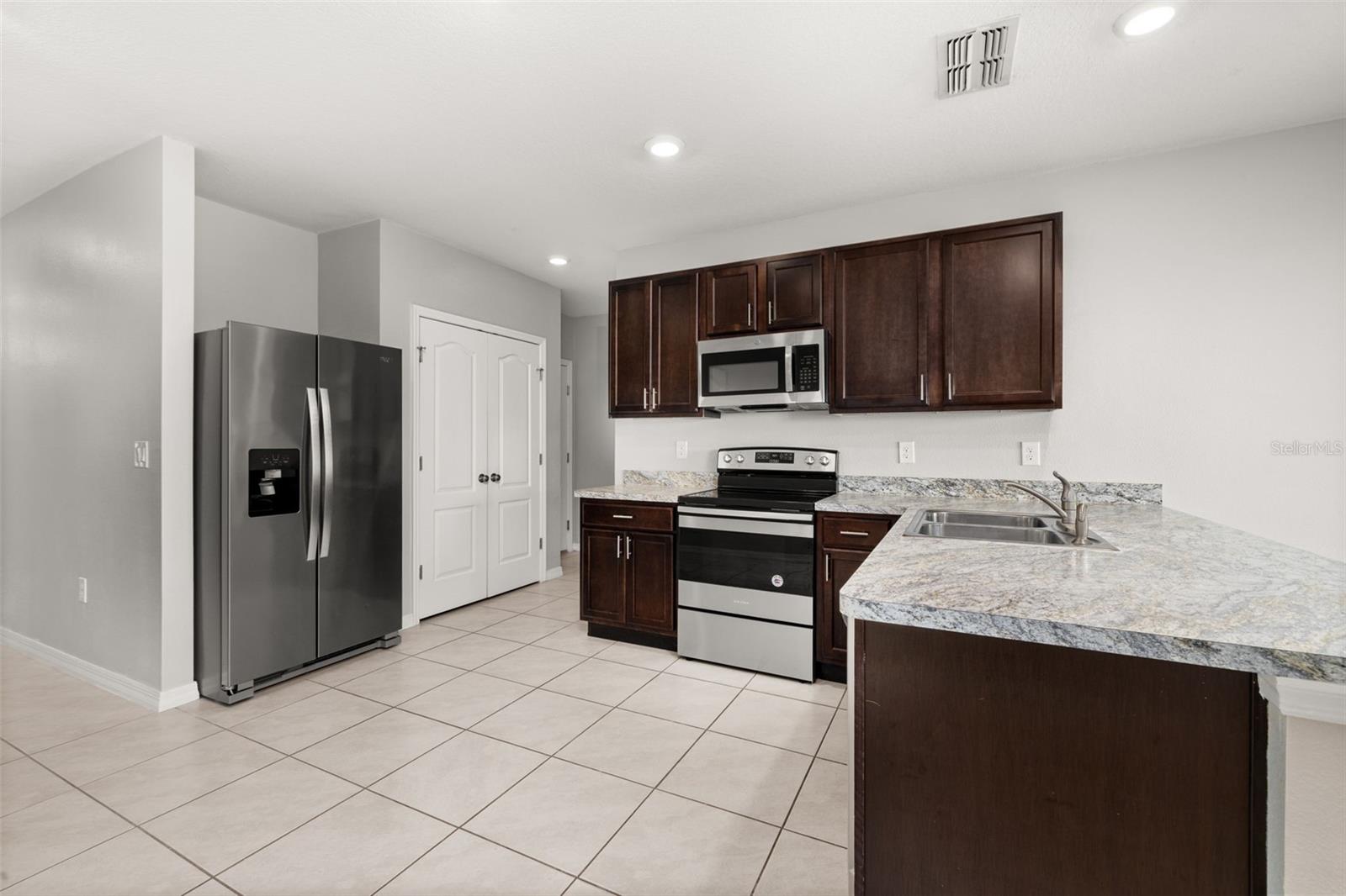313 MEADOWBROOK BLVD, WINTER HAVEN, FL, 33881