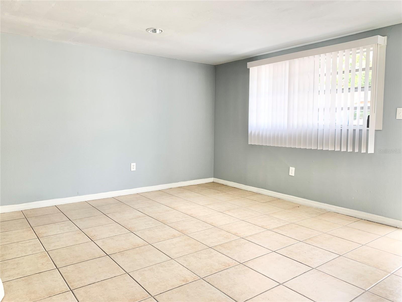 8807 N MULBERRY ST #B, TAMPA, FL, 33604