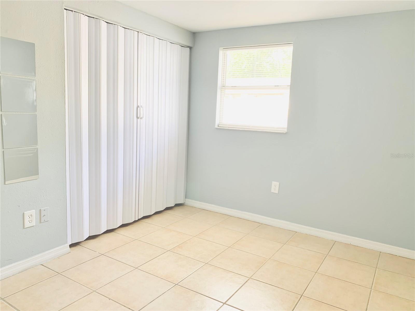8807 N MULBERRY ST #B, TAMPA, FL, 33604