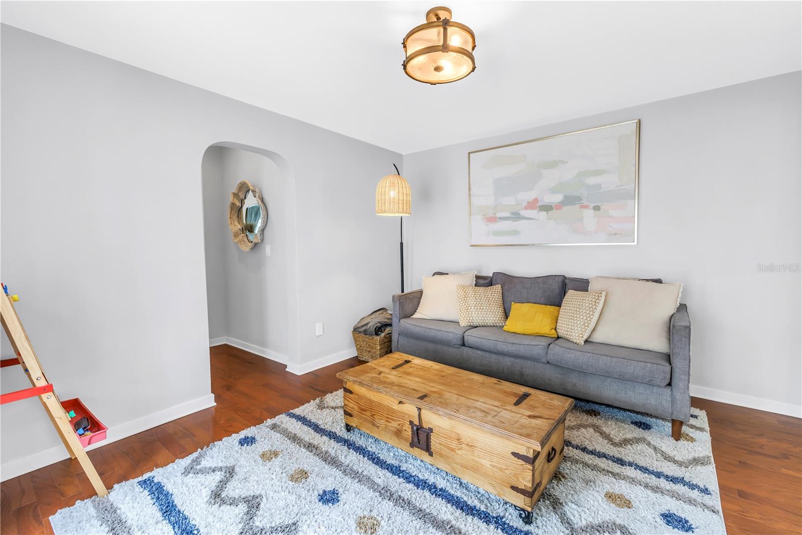 138 17TH AVE N, ST PETERSBURG, FL, 33704