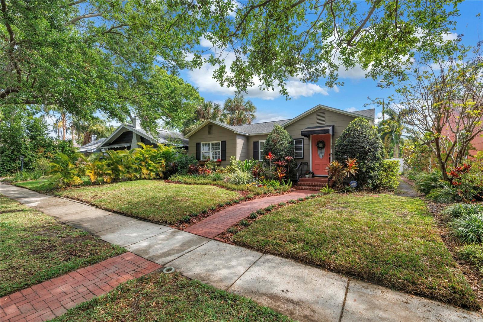 138 17TH AVE N, ST PETERSBURG, FL, 33704