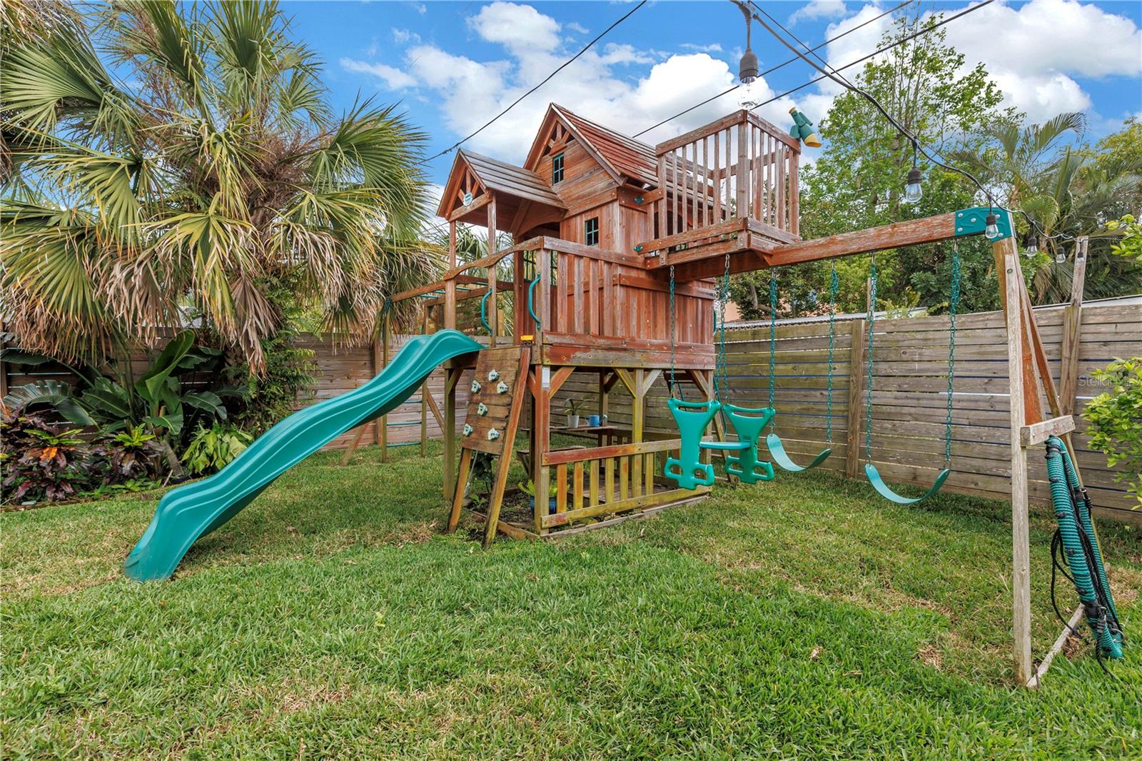 138 17TH AVE N, ST PETERSBURG, FL, 33704