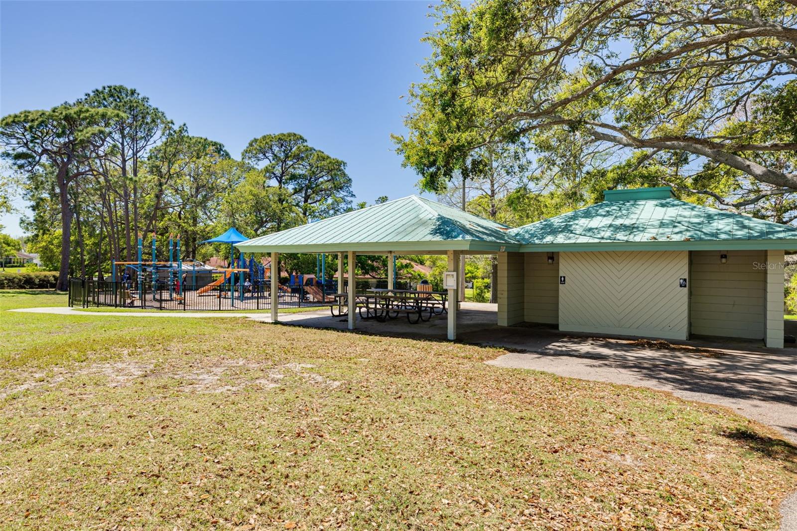 1201 MONTROSE PL, DUNEDIN, FL, 34698