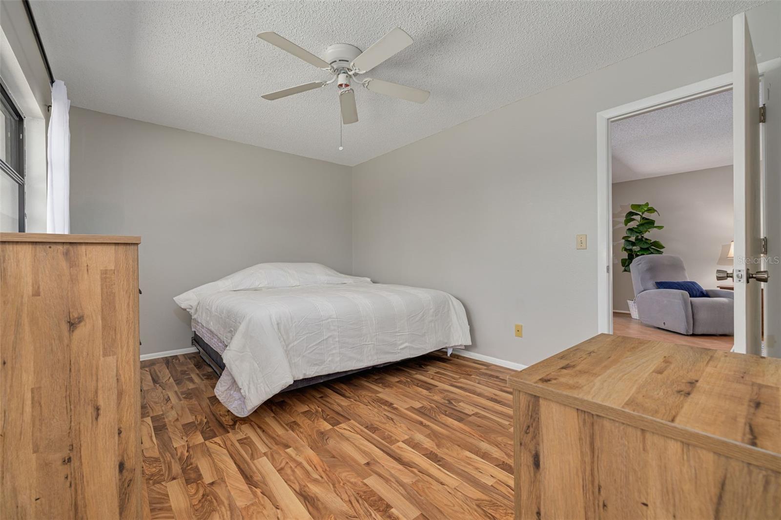 1201 MONTROSE PL, DUNEDIN, FL, 34698