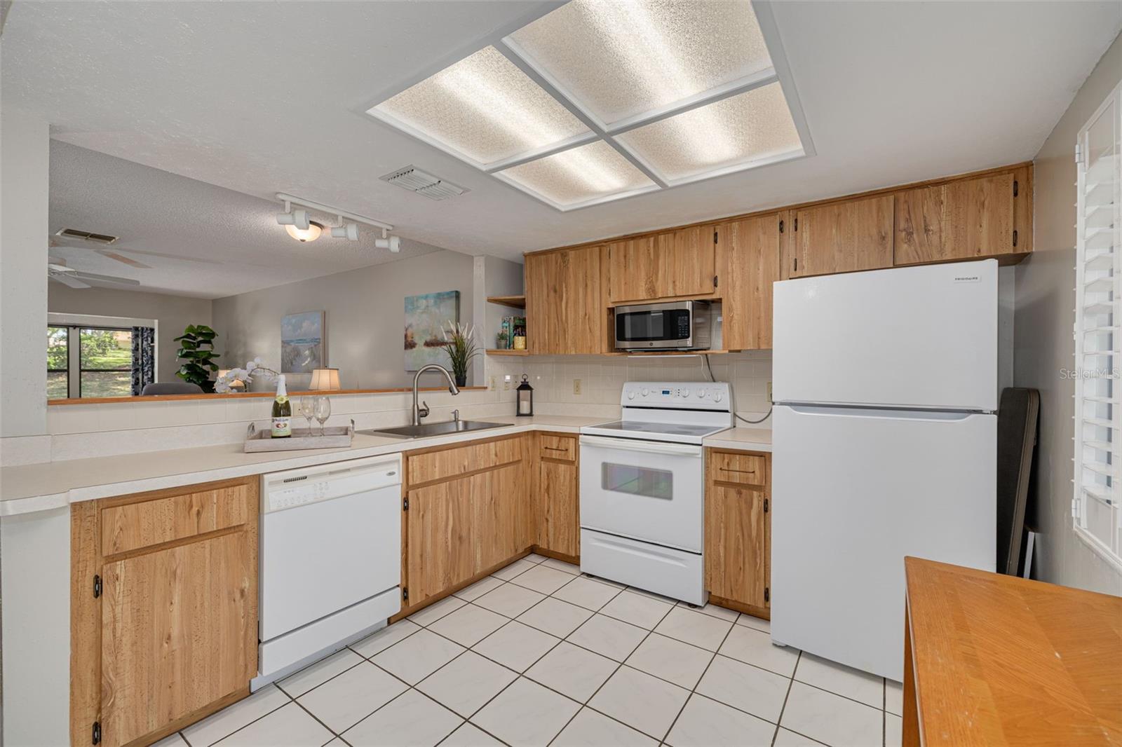 1201 MONTROSE PL, DUNEDIN, FL, 34698