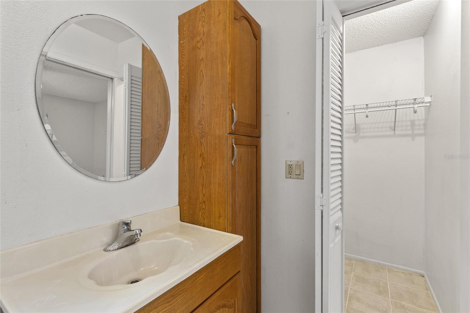 1727 LAKE CREST AVE, BRANDON, FL, 33510