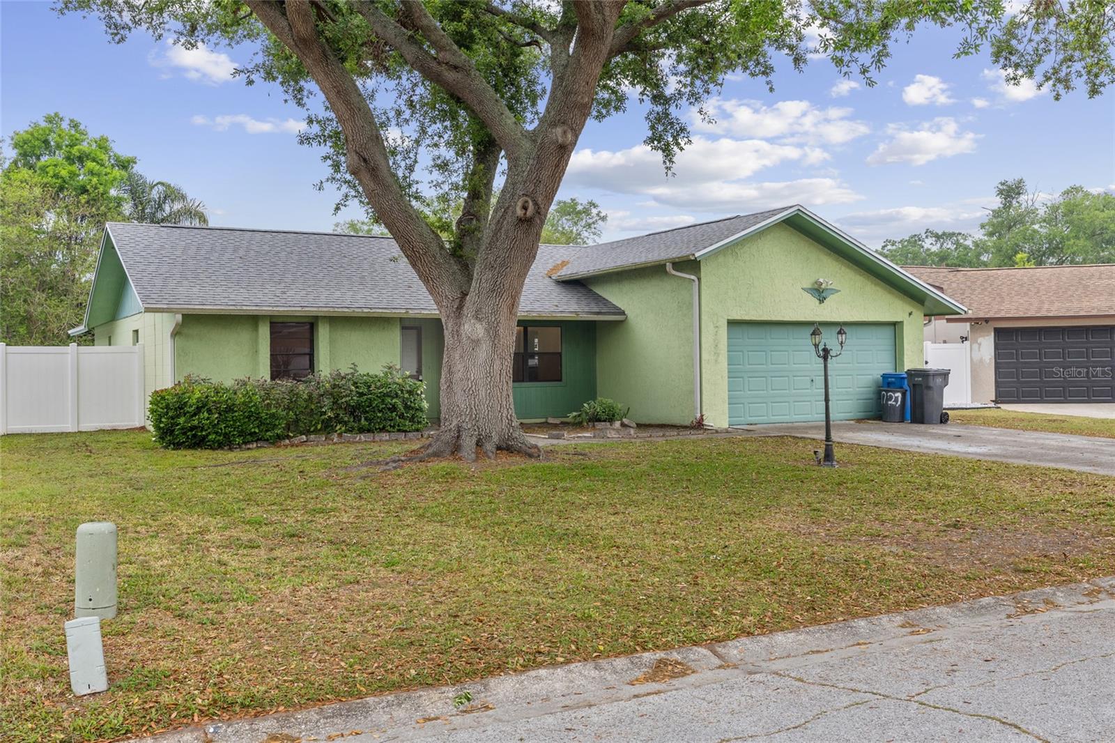 1727 LAKE CREST AVE, BRANDON, FL, 33510