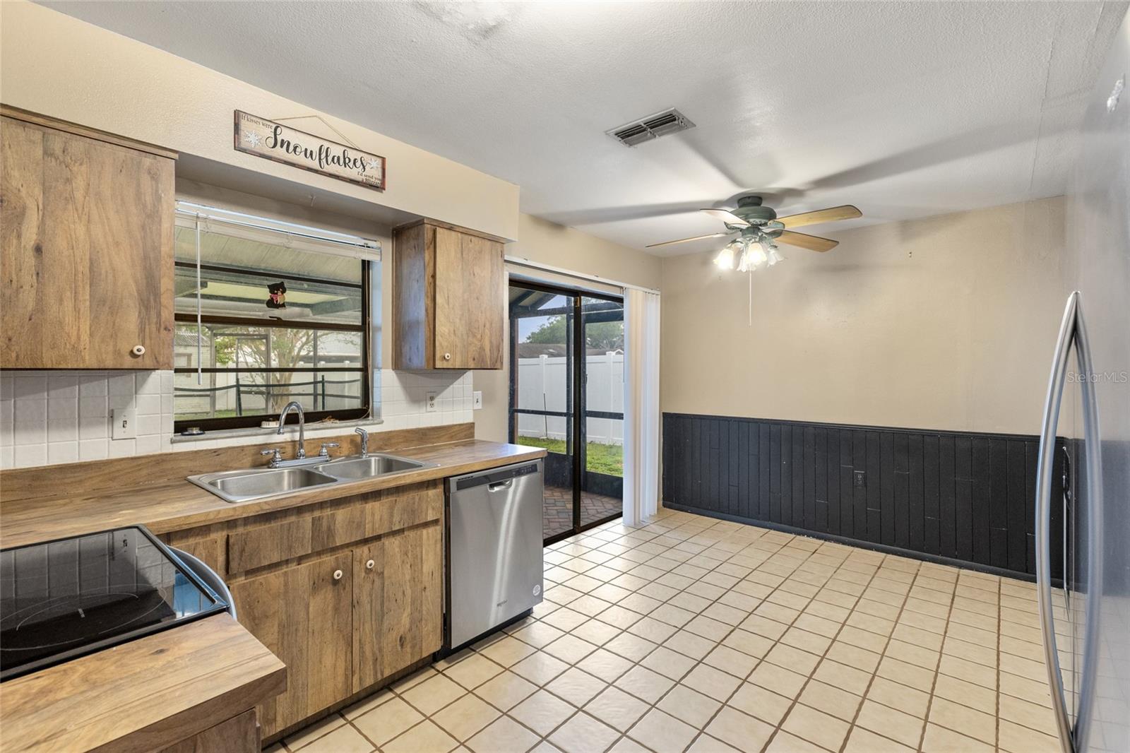 1727 LAKE CREST AVE, BRANDON, FL, 33510