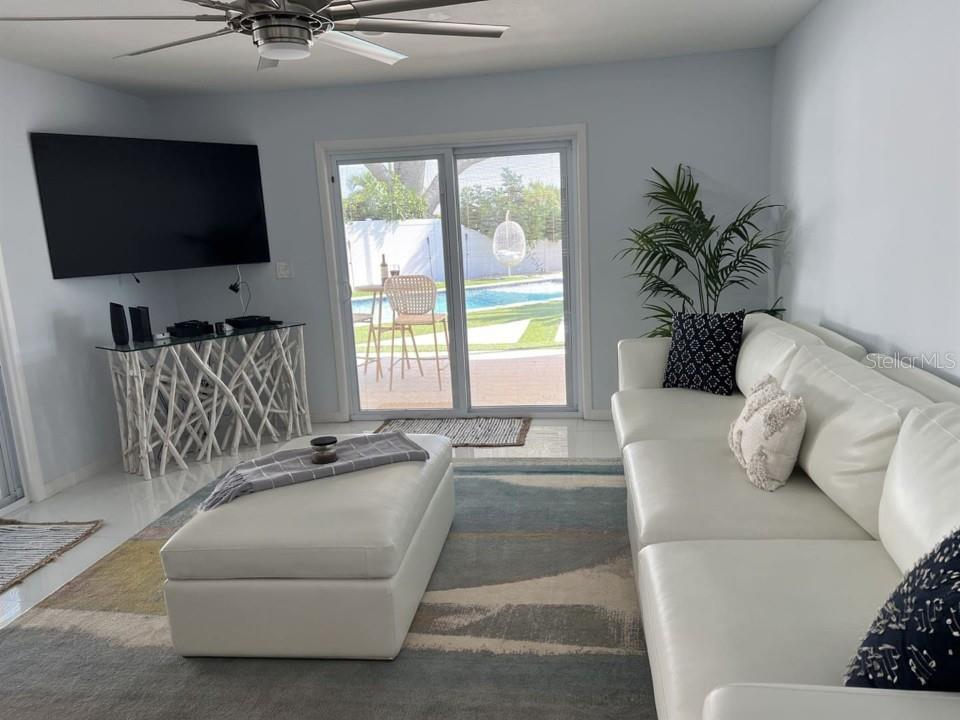 7912 CAUSEWAY BLVD S, ST PETERSBURG, FL, 33707