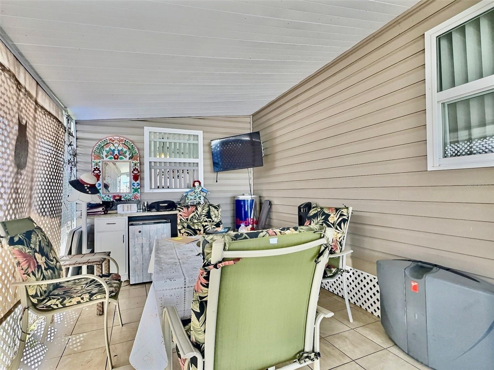 800 32ND AVE S #606, ST PETERSBURG, FL, 33705