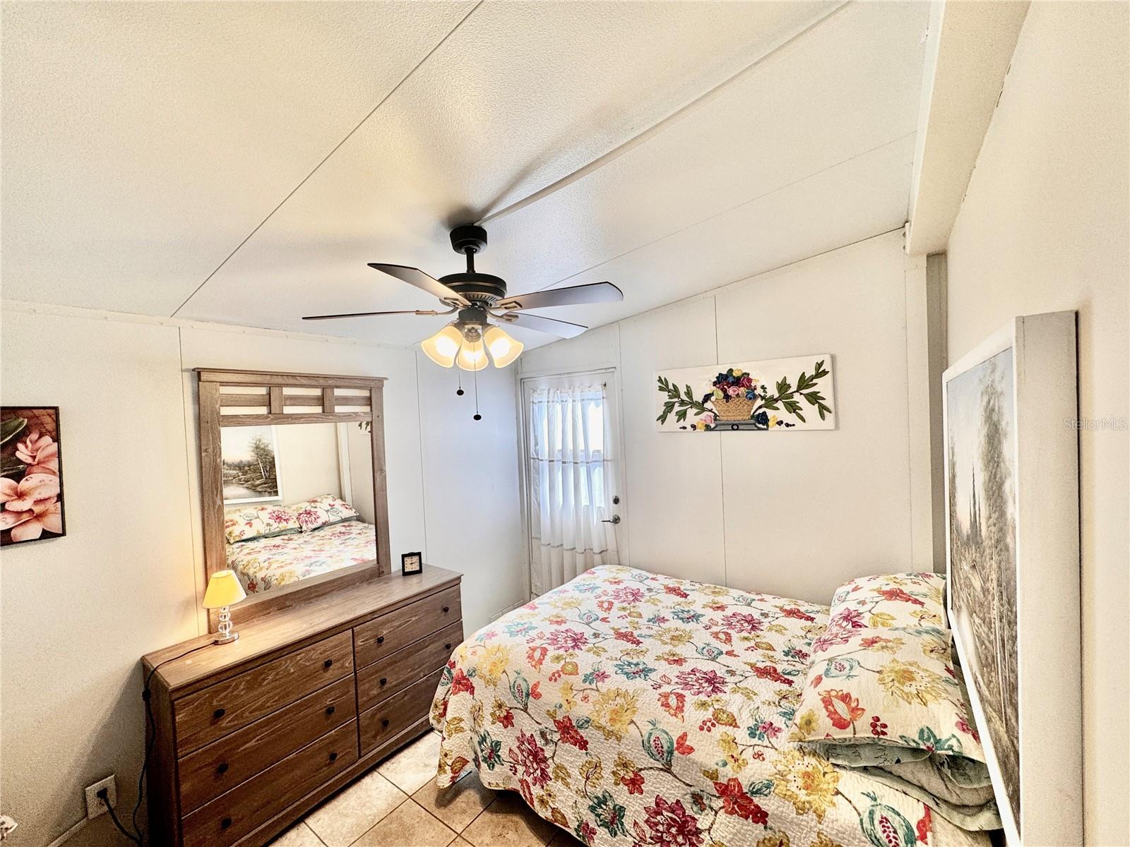800 32ND AVE S #606, ST PETERSBURG, FL, 33705