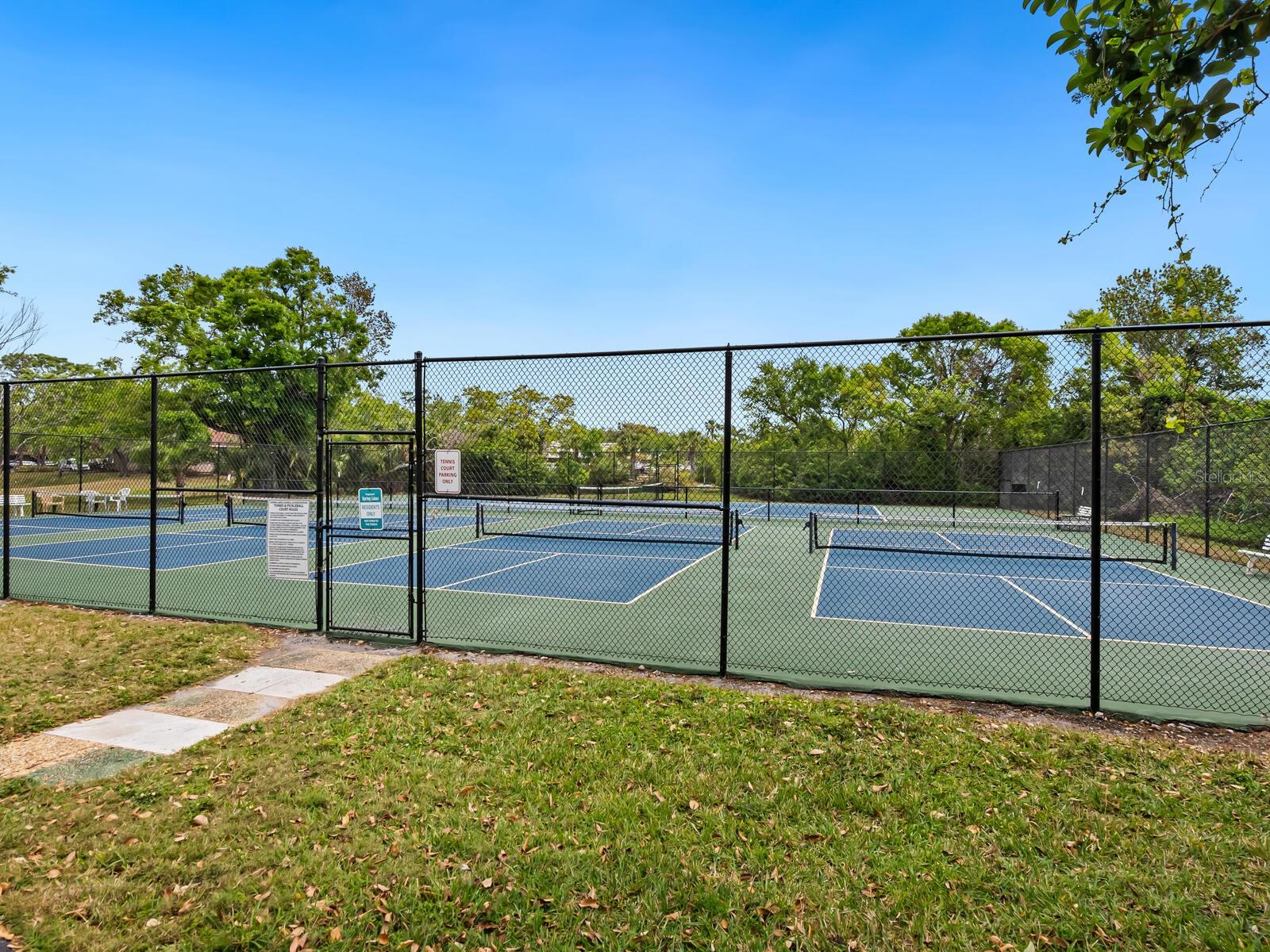 323 TIMBERLAKE DR #323, BRADENTON, FL, 34210