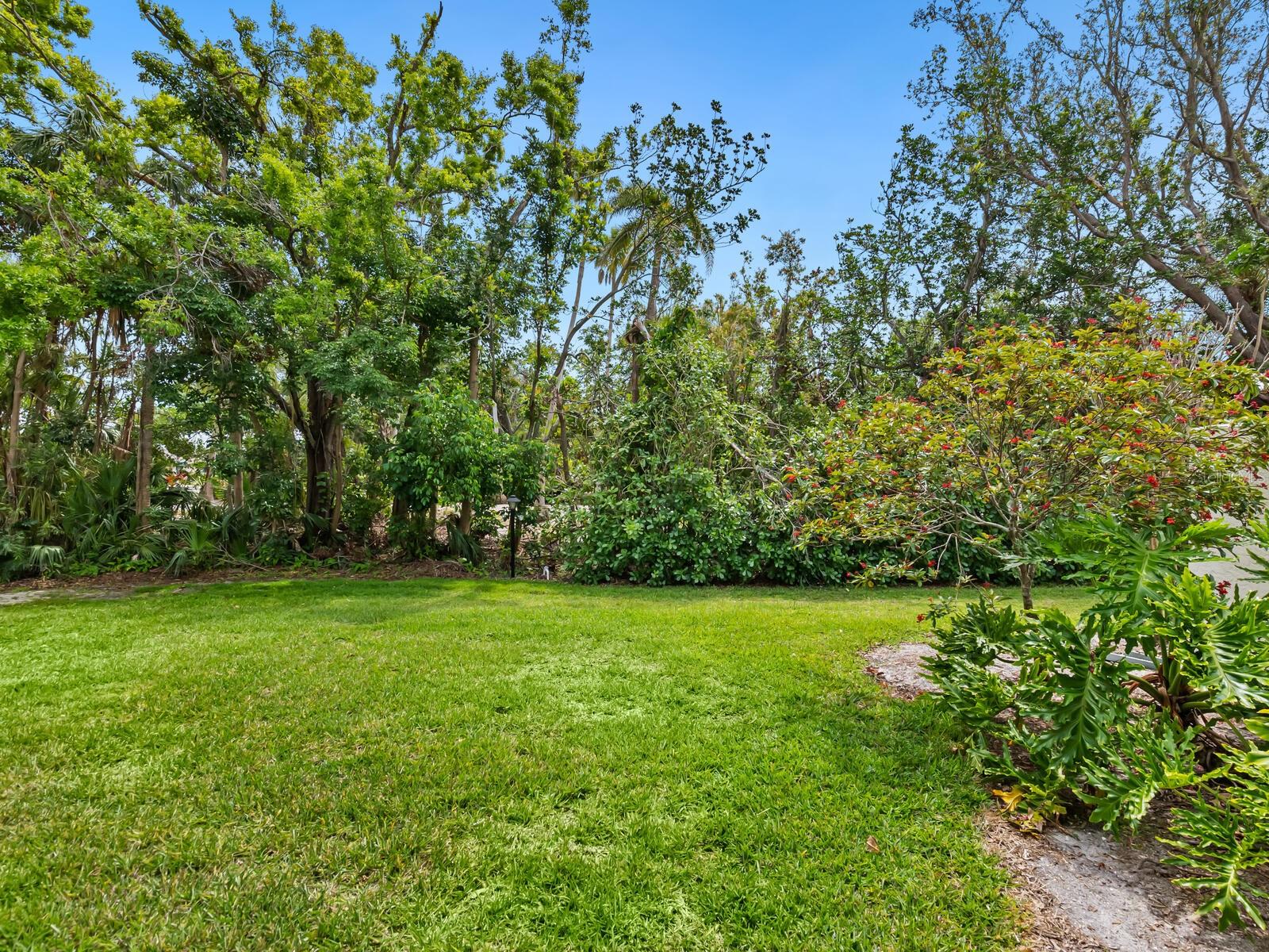 323 TIMBERLAKE DR #323, BRADENTON, FL, 34210