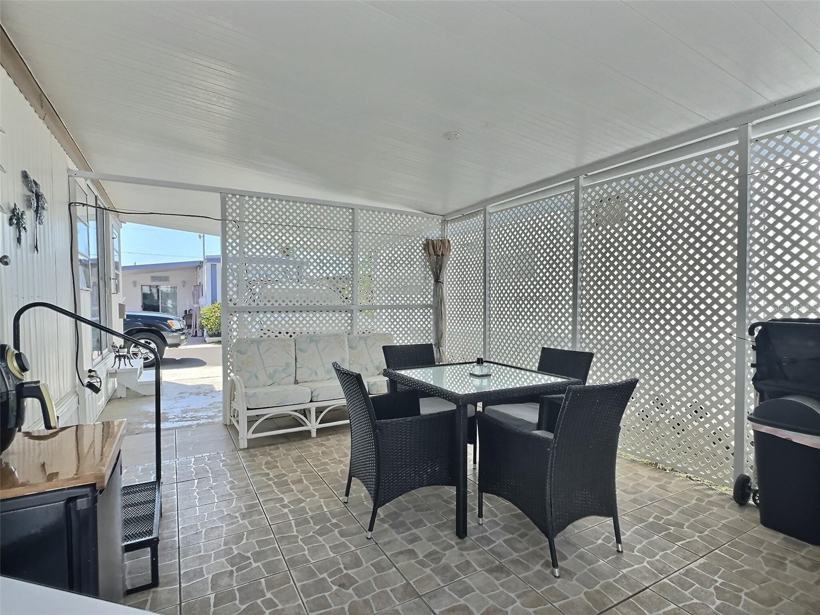800 32ND AVE S #223, ST PETERSBURG, FL, 33705