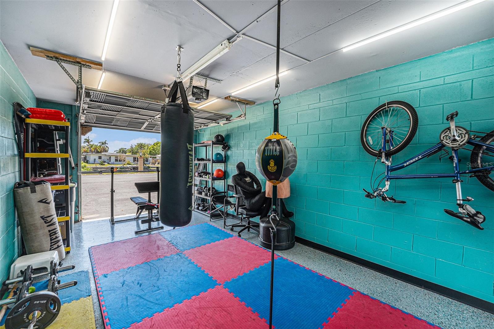 10216 SEMINOLE ISLAND DR, LARGO, FL, 33773