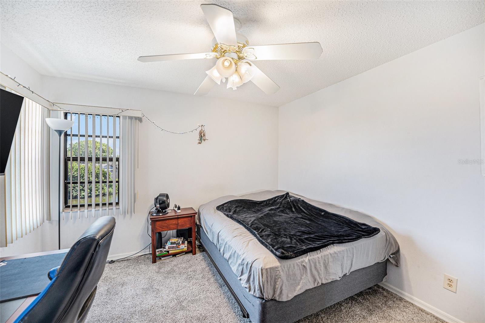 10216 SEMINOLE ISLAND DR, LARGO, FL, 33773